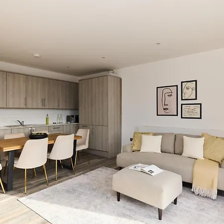 The Harlesden Place - Modern 3Bdr Flat With Balcony Londra Esterno foto