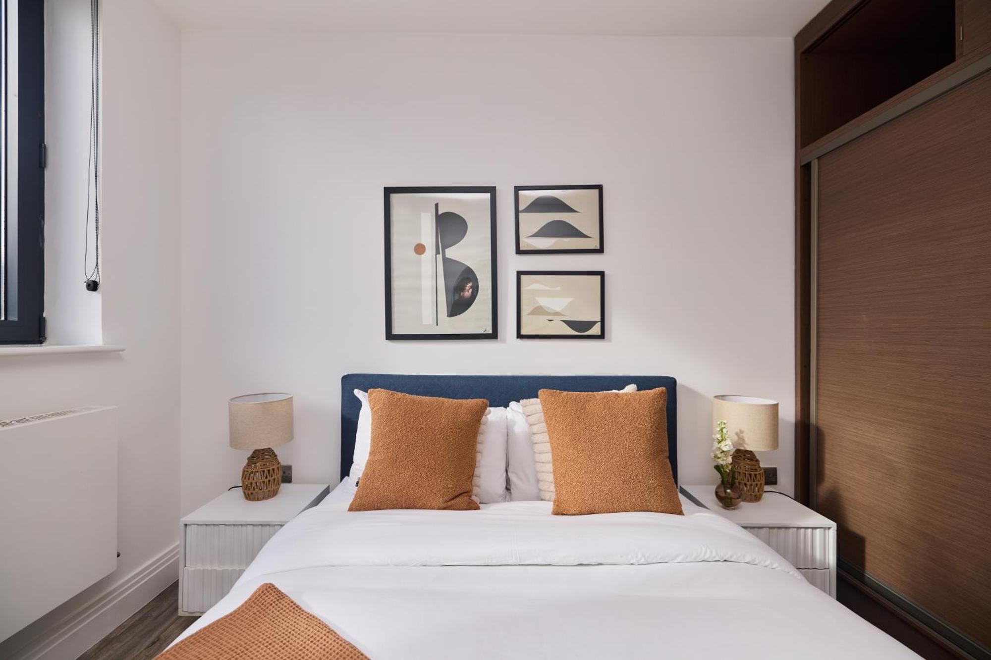 Апартаменты The Harlesden Place - Modern 3bdr Flat With Balcony *